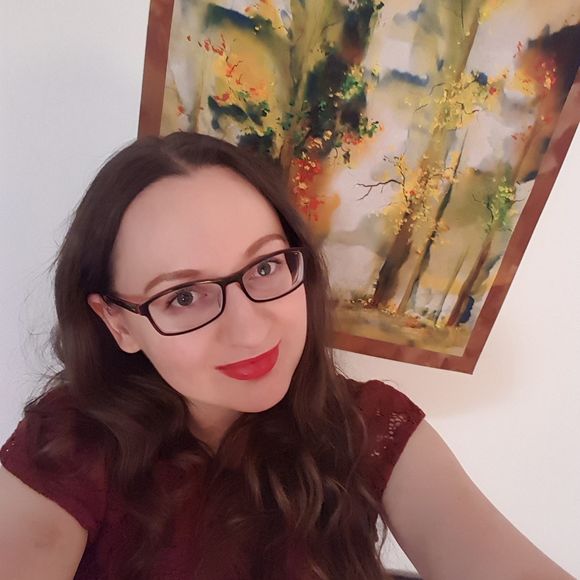 Profile Picture of Anastassia Lachina (@anastassia_l) on Poshmark