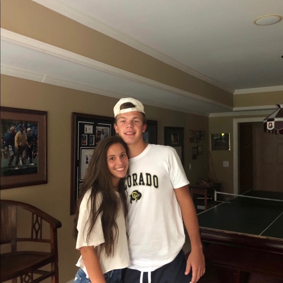 Profile Picture of Bennett Long (@bennettlong50) on Poshmark
