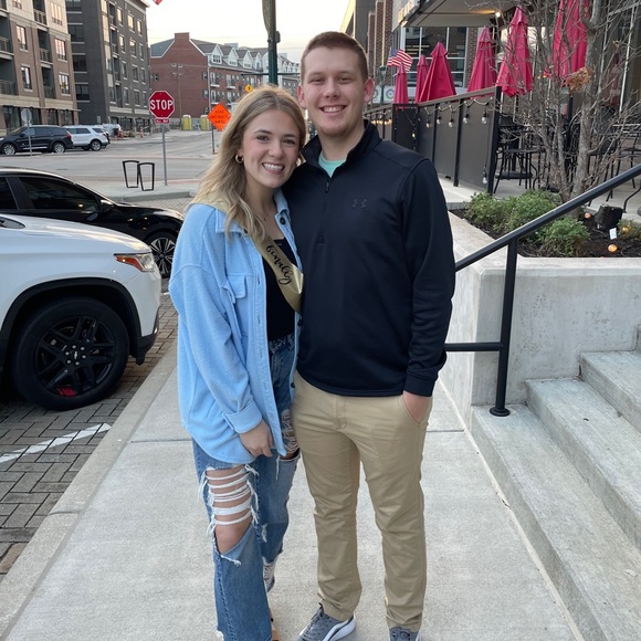 Profile Picture of Adam Barber (@adambarber624) on Poshmark