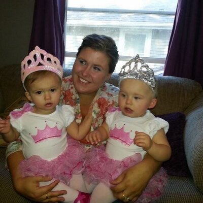 Profile Picture of Amanda Neat (@AmandaNeat) on Twitter