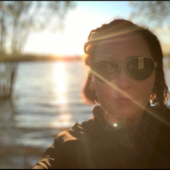Profile Picture of Dawn Fedorvich (@dawnfedorvich) on Poshmark