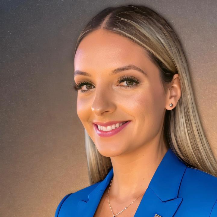 Profile Picture of Aydee Cossyleon (@acossyleon) on Tiktok