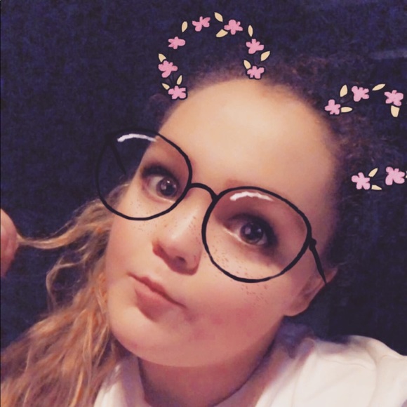 Profile Picture of Gentry Kerwood (@gentry_kerwood) on Poshmark