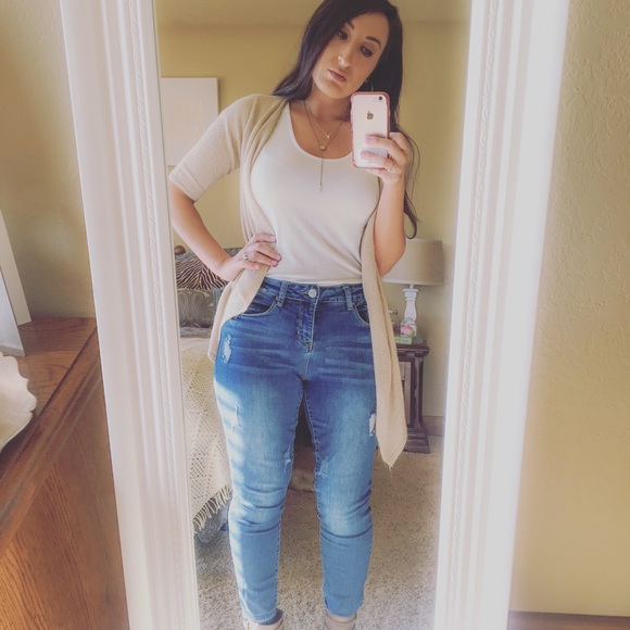 Profile Picture of Kimra Kippes (@kkippes) on Poshmark