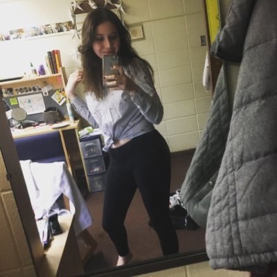 Profile Picture of Jasmine Devine (@Jasmine81400837) on Twitter