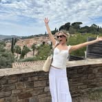 Profile Picture of Phoebe Savage (@phoebe.savage.5688) on Facebook