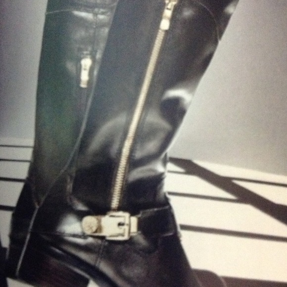 Profile Picture of Jill Lydick (@jillard350) on Poshmark