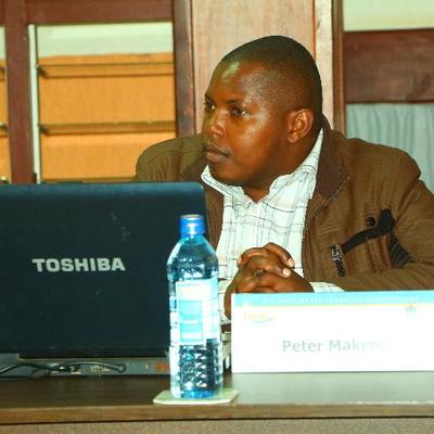 Profile Picture of Peter Mackenzie (@petnjau) on Twitter