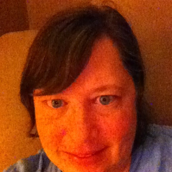 Profile Picture of Colleen Cusack (@kssm621) on Poshmark