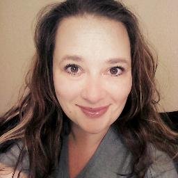 Profile Picture of Andi Cook (@AndiOnATrain) on Twitter