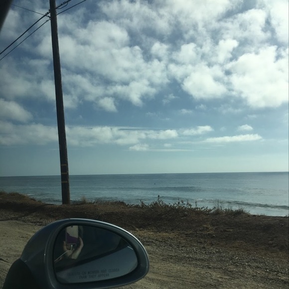 Profile Picture of Nicole Ferber (@irritatdbywhtzl) on Poshmark