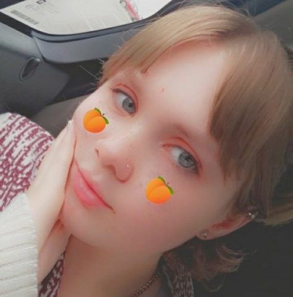 Karisma Wegeng - Poshmark Profile Picture of Karisma Wegeng (@wegengk) on Poshmark