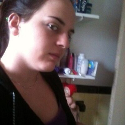 Profile Picture of Vicky Boisvert (@kiki12343) on Twitter