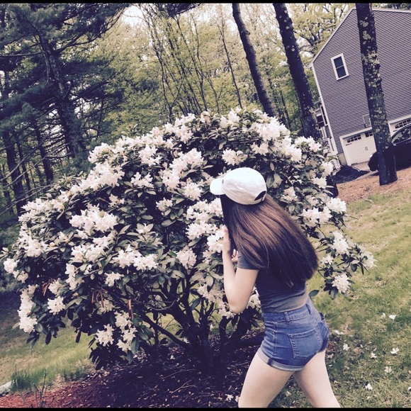 Profile Picture of Keryn Quartarone (@kerynq27) on Poshmark