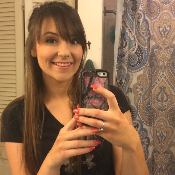 Profile Picture of Briana Pyeritz (@pyeritzb) on Poshmark