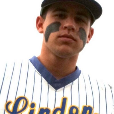 Profile Picture of Brett Holladay (@BrettHolladay) on Twitter