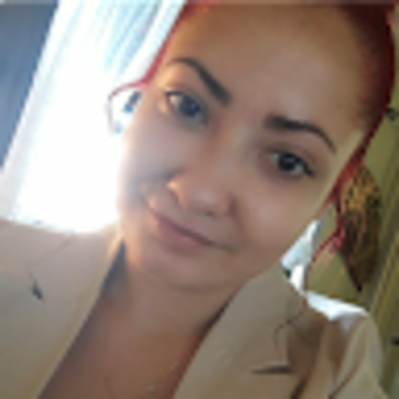 Profile Picture of Teodora Camargo (@teodoracamargo) on Poshmark