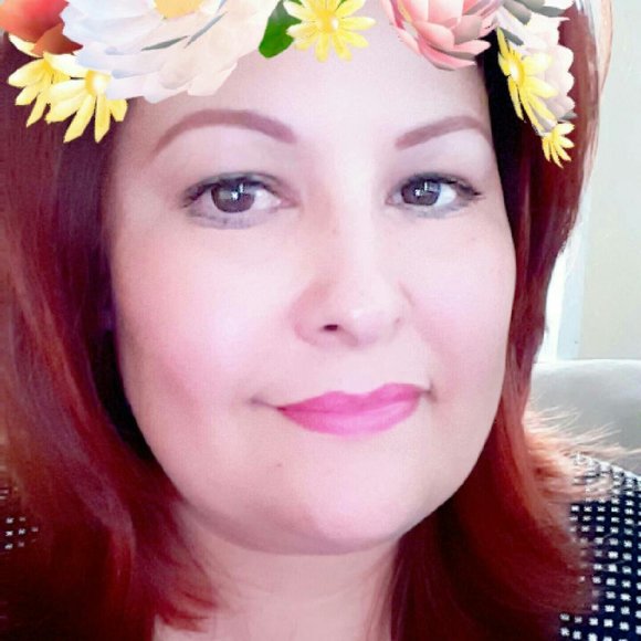 Profile Picture of Patricia Gomora (@corona1876) on Poshmark
