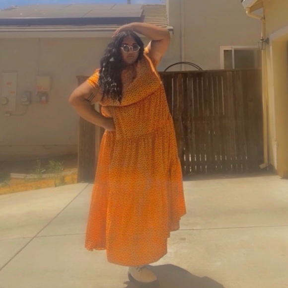 Profile Picture of Marilyn Wesley (@mariolioli) on Poshmark