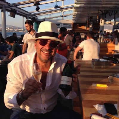 Bryan Castle - Twitter Profile Picture of Bryan Castle (@bryancastle20) on Twitter