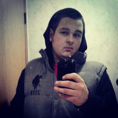 Profile Picture of Aaron LaBelle (@LaBelle_13) on Twitter