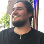 Profile Picture of Carlos Peterson (@CarlosCooksChi) on Youtube