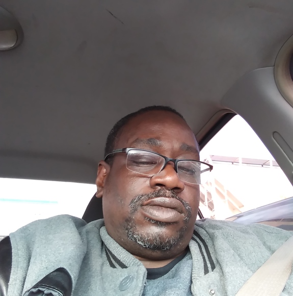 Profile Picture of Darrell Turner (@darrellturner) on Poshmark