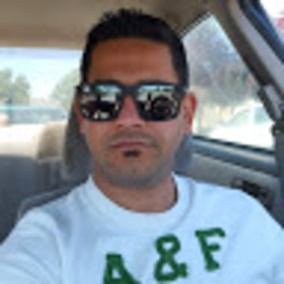 Profile Picture of Pamma S (@pammasahota) on Poshmark