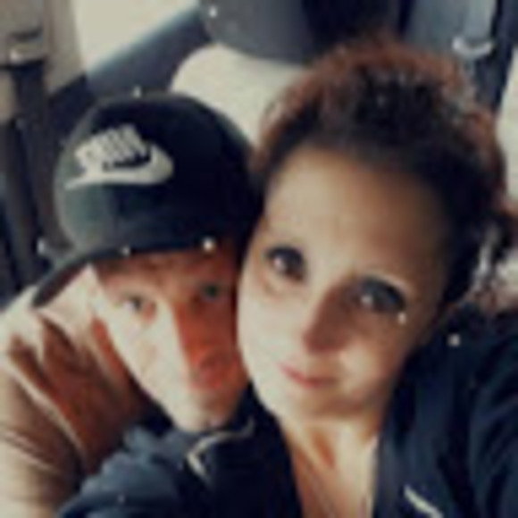 Profile Picture of Dennis Clark (@deez420) on Poshmark