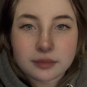 Profile Picture of Fiona Lindberg (@beeker0417) on Pinterest