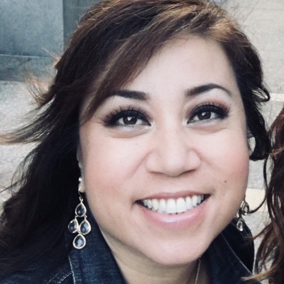 Profile Picture of Corrine Ramirez (@cmr598) on Poshmark