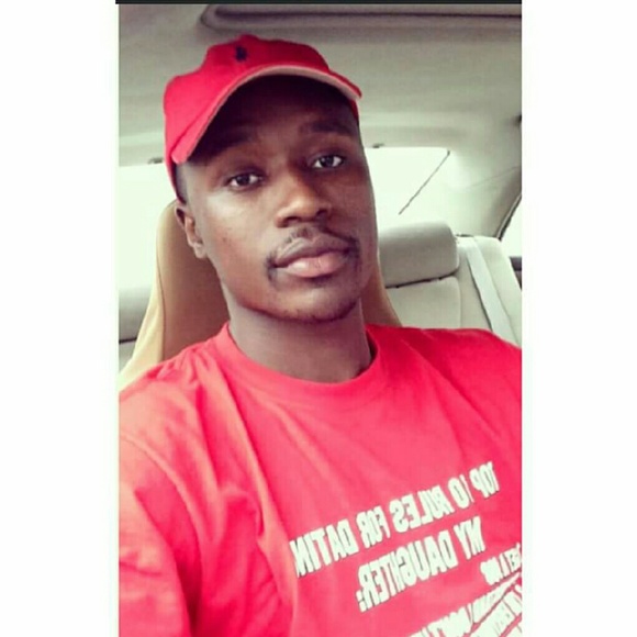 Profile Picture of Bill Freeman (@bfree_23) on Poshmark