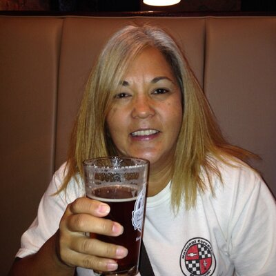 Profile Picture of Pam Abbott Smith (@7128P) on Twitter