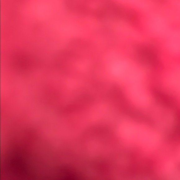 Profile Picture of Camille Edwards (@camillejanae989) on Poshmark