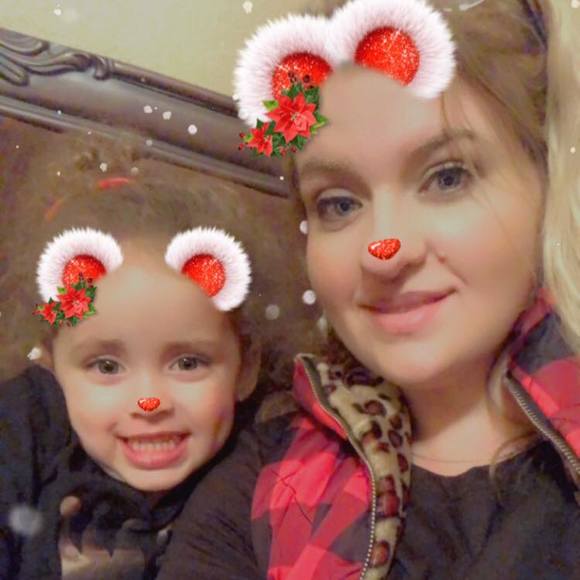 Profile Picture of Ronalderin Populusfitzgerald (@erinfitz28) on Poshmark