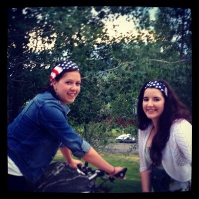 Profile Picture of Amanda Roberts (@Manda_Kristine3) on Twitter