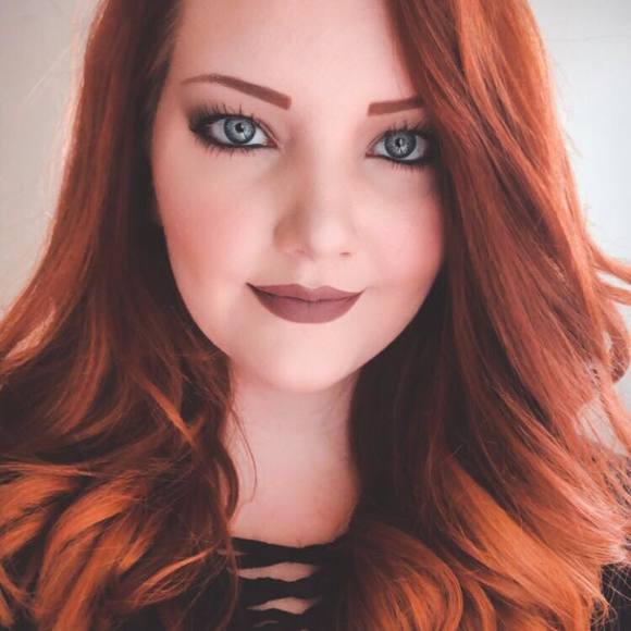 Profile Picture of Rachel Westerhoff (@rweste) on Poshmark