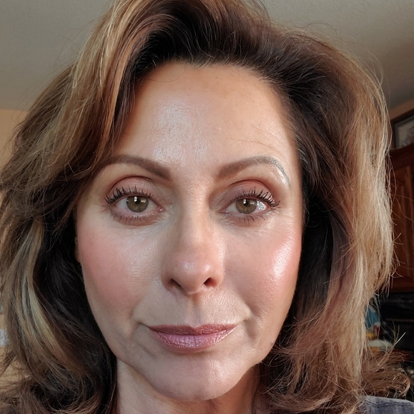 Profile Picture of Teresa Arcaya (@styles2thet) on Poshmark