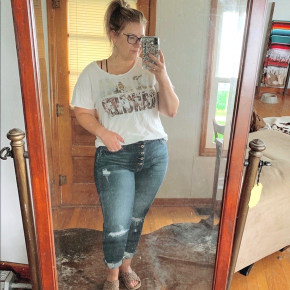 Profile Picture of Maddie Stigall (@madiestig) on Poshmark