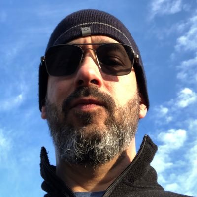 Profile Picture of Eric Marquardt (@outofthechair) on Twitter