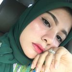 Profile Picture of Rizki Amelia (@rizkiamelia__) on Instagram