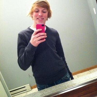 Profile Picture of Jeremy Downing (@djeremyd14) on Twitter