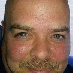 Profile Picture of Oliver Hoffmann (@OliverH72806692) on Twitter