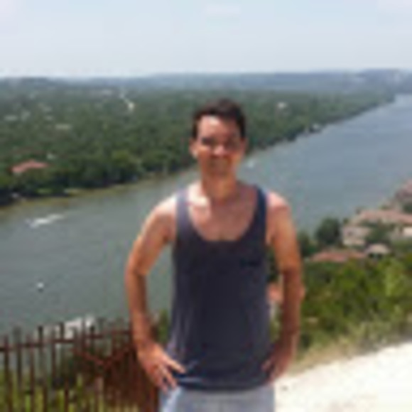 Profile Picture of Ben Hall (@benhall87) on Poshmark
