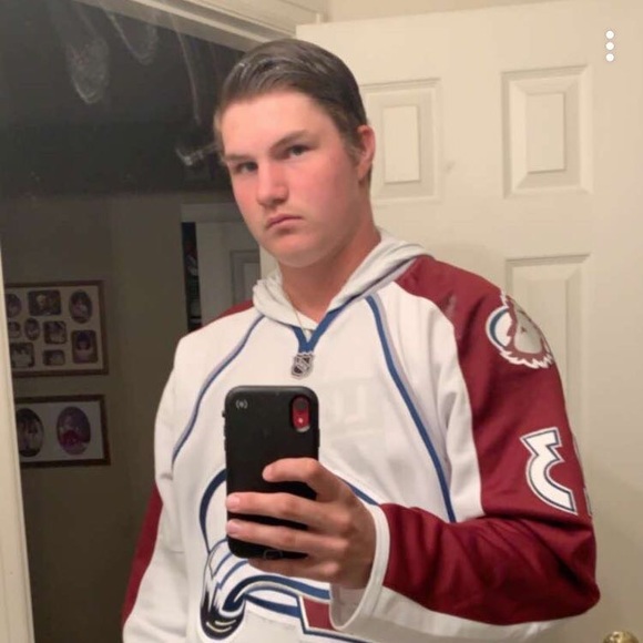 Profile Picture of Mark Cusick (@markcusick) on Poshmark