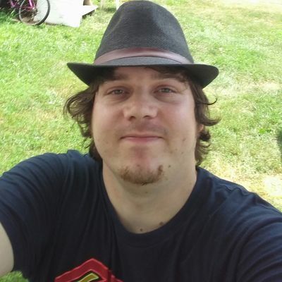 Profile Picture of Captain Awesome (@hotz_joe) on Twitter