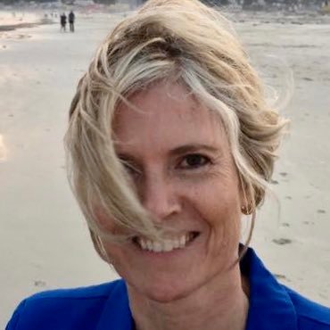 Profile Picture of Joanne Hichens (@simplydevine1) on Twitter