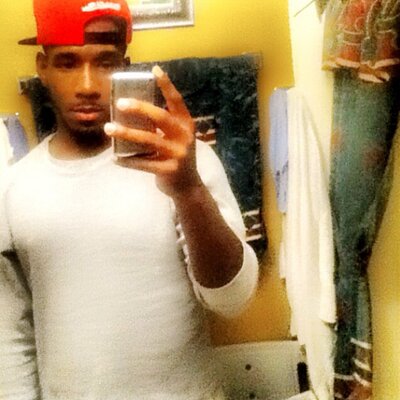 Profile Picture of Pierre Williams (@Pierre_sosmooth) on Twitter