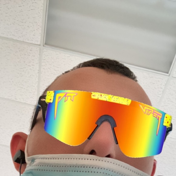 Profile Picture of Blake Cruce (@blakecruce) on Poshmark