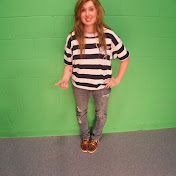 Profile Picture of Julia Kime (@hcoxx3) on Youtube